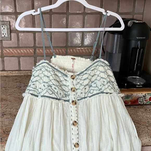 Free People Linda Jo Midi Dress Ruffled Hem SmockTop Button Up Ivory Blue Green - Picture 7 of 7